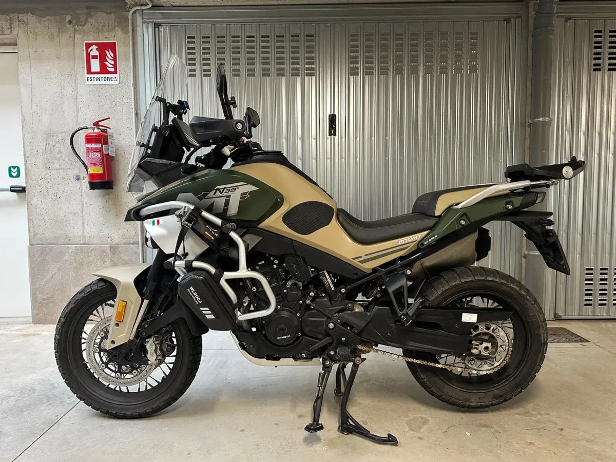 CFMOTO 800MT Limited Edition (2023 - 25)