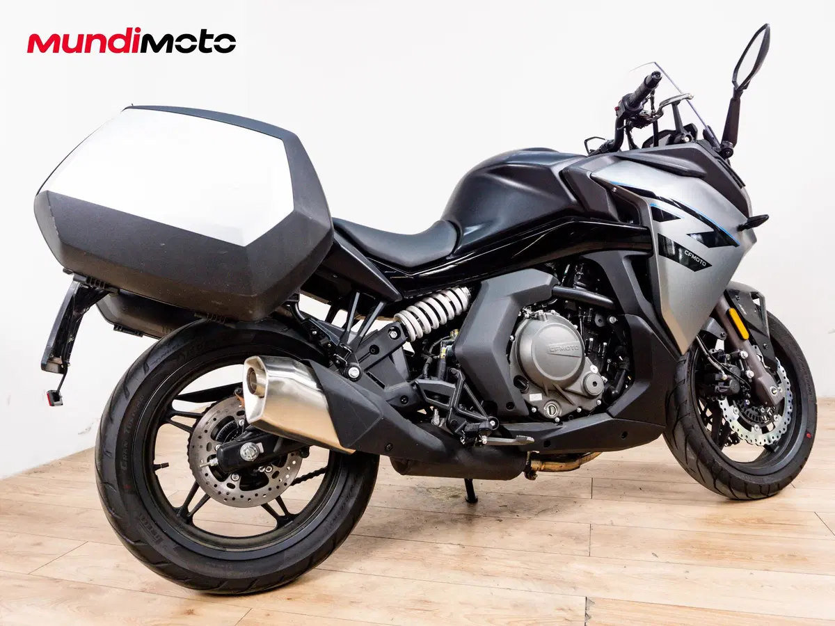CFMOTO 650GT (2021 - 26) (3)