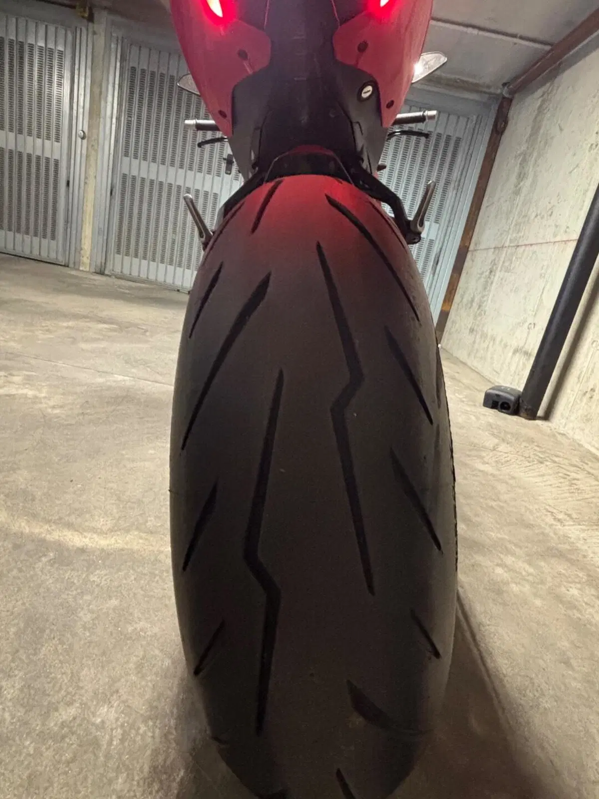 Ducati Streetfighter V4 (2023 - 24) (8)