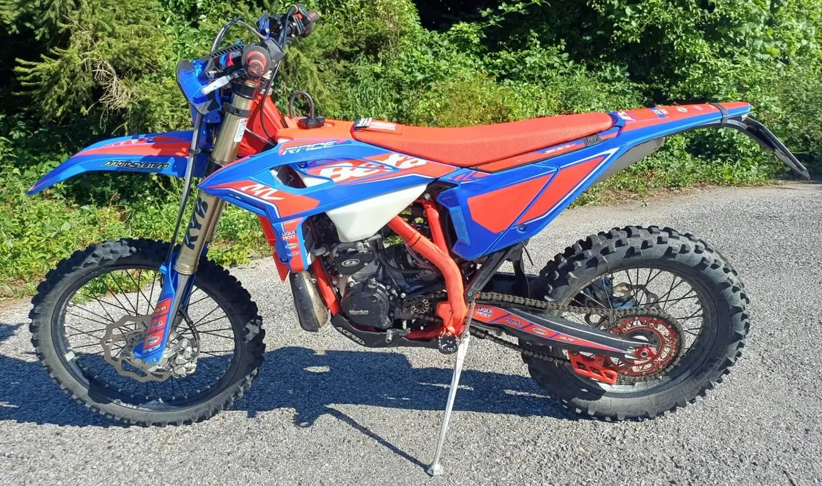 Betamotor RR 300 2T Enduro Race (2026) (7)