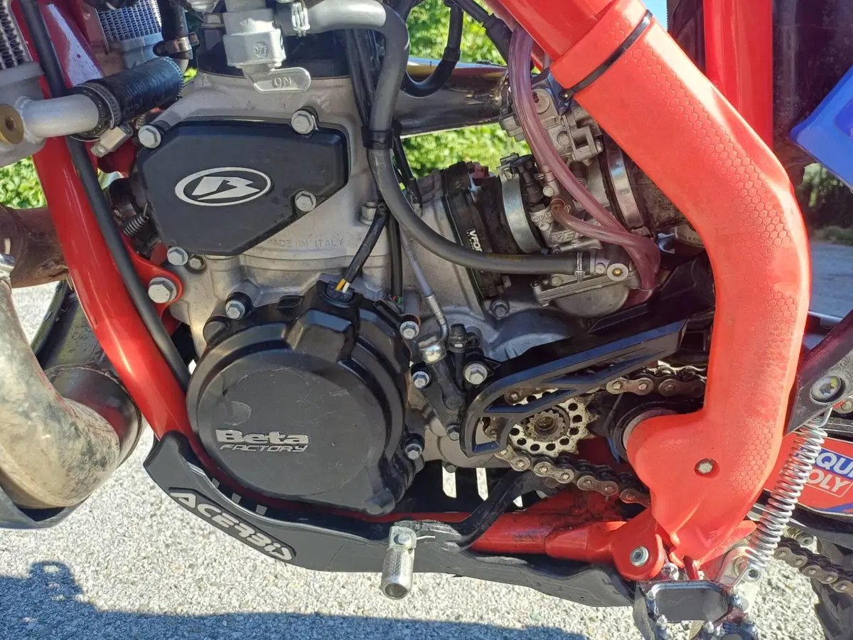 Betamotor RR 300 2T Enduro Race (2026) (9)