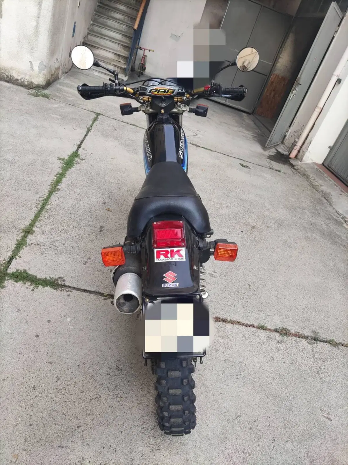 Suzuki DR 500 s (4)