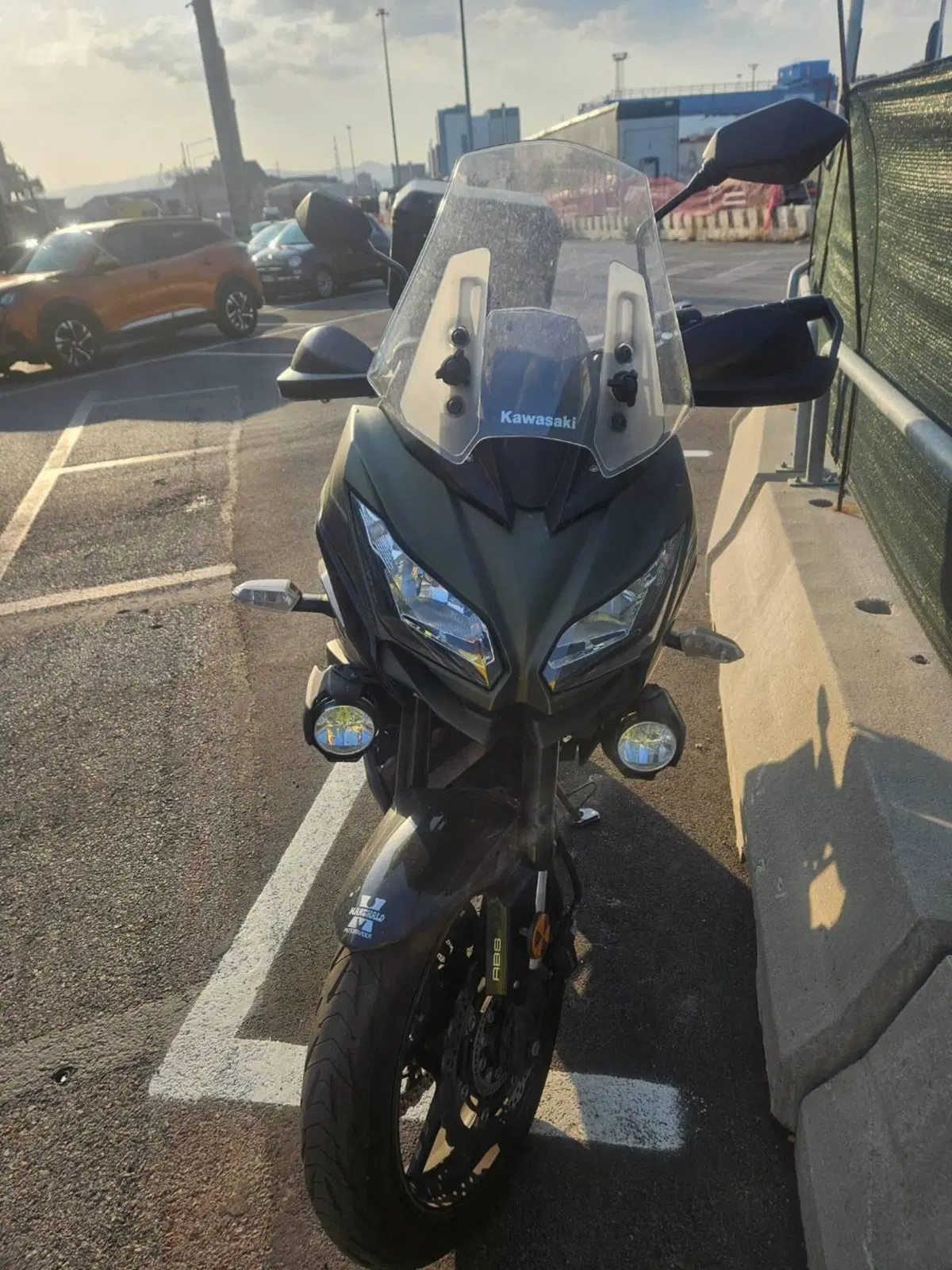 Kawasaki Versys 650 Tourer Plus (2017 - 20) (2)