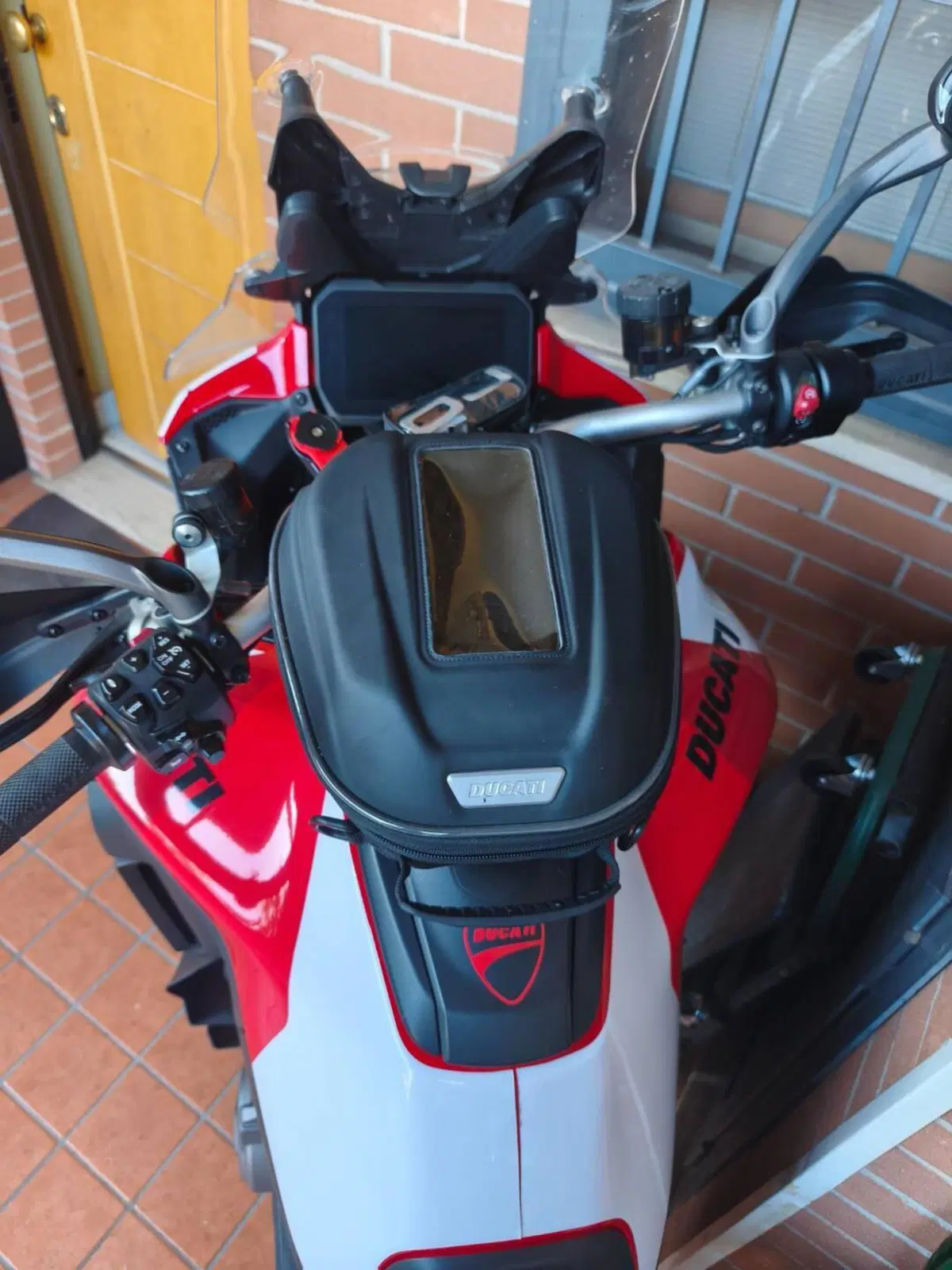 Ducati Multistrada V4 S (2021 - 24) (2)