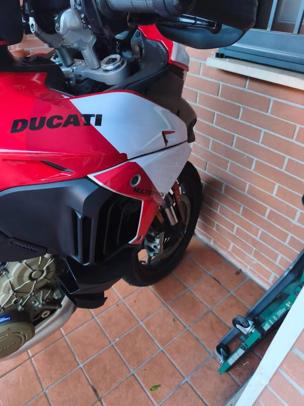Ducati Multistrada V4 S (2021 - 24) (4)
