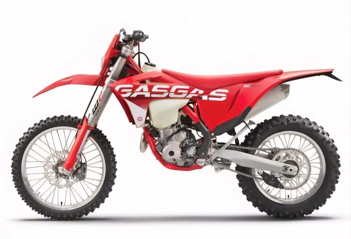 GASGAS EC 250 F (2024) (3)