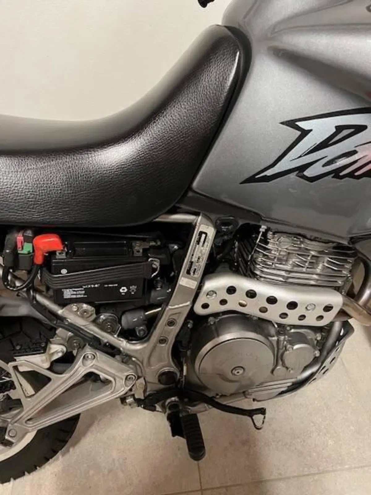 Honda DOMINATOR N650 (6)