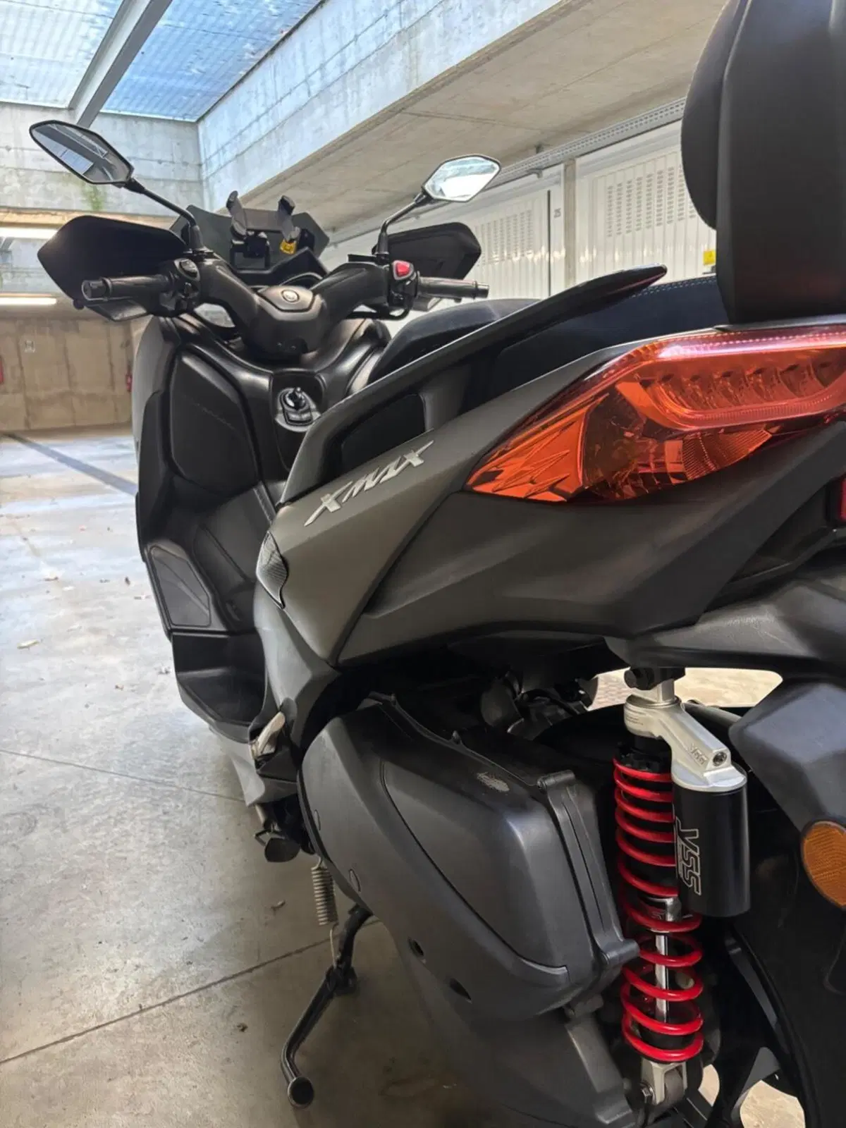 Yamaha X-Max 300 ABS (2017 - 20) (3)