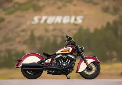 Prima di essere il raduno pi&ugrave; grande del mondo, Sturgis era una scommessa: Indian la celebra con 125 Chief Vintage