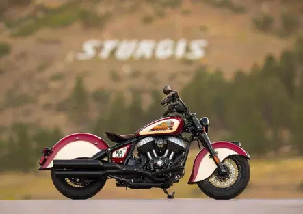 Prima di essere il raduno più grande del mondo, Sturgis era una scommessa: Indian la celebra con 125 Chief Vintage