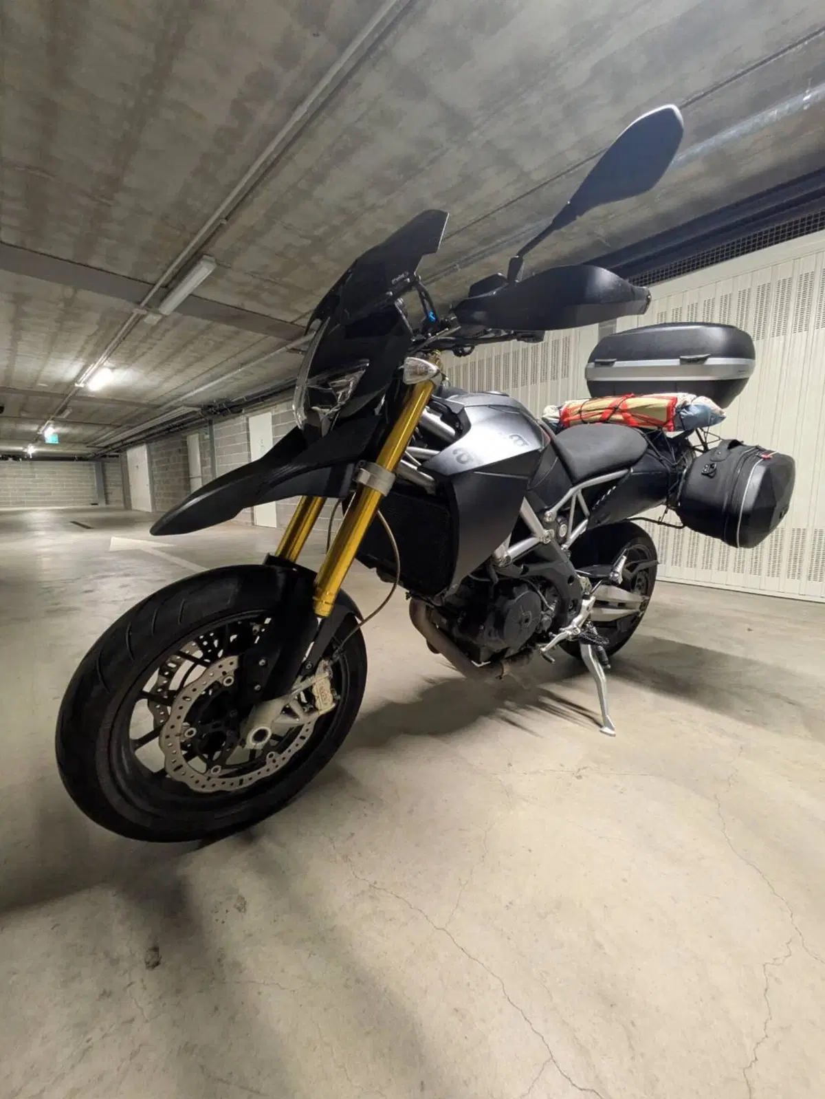 Aprilia Dorsoduro 750 (2009 - 14) (14)