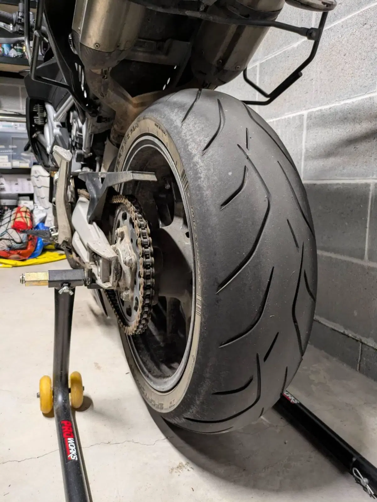 Aprilia Dorsoduro 750 (2009 - 14) (19)