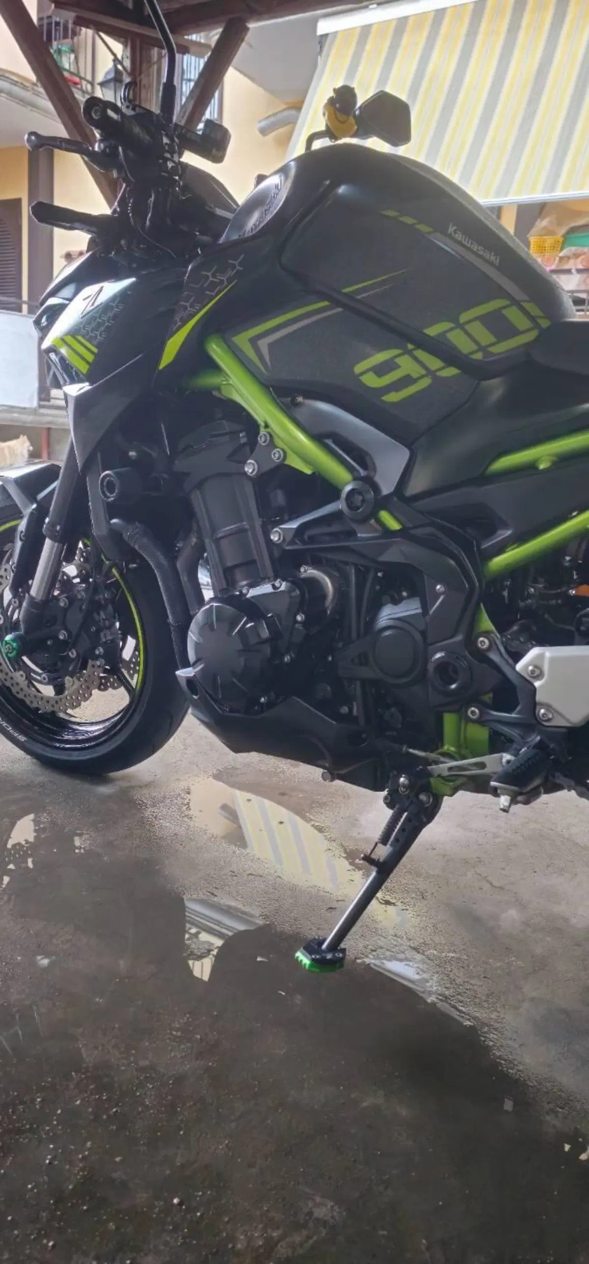 Kawasaki Z 900 (2021 - 24) (3)
