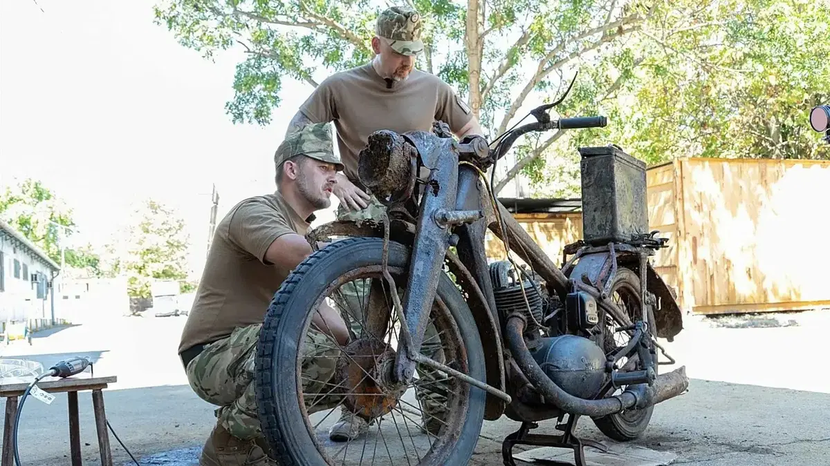 La moto nel Danubio ci racconta l'assedio di Budapest: ecco la storia riemersa