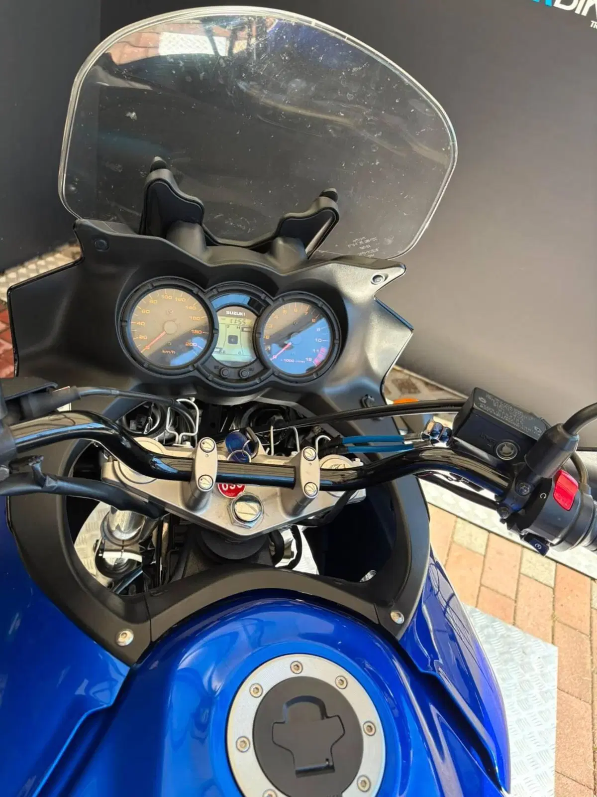 Suzuki V-Strom 650DL (2006 - 07) (6)
