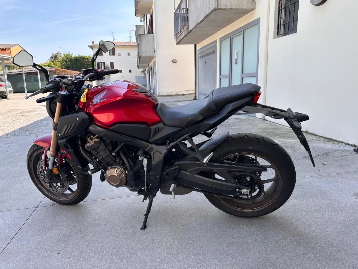 Honda CB 650 R (2021 - 23)
