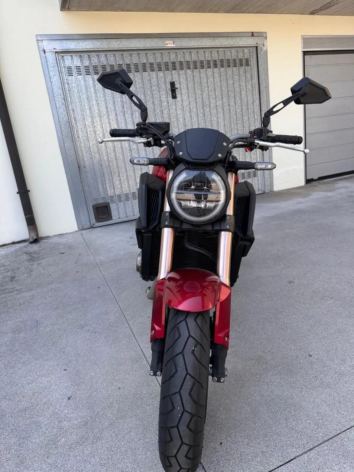 Honda CB 650 R (2021 - 23) (4)