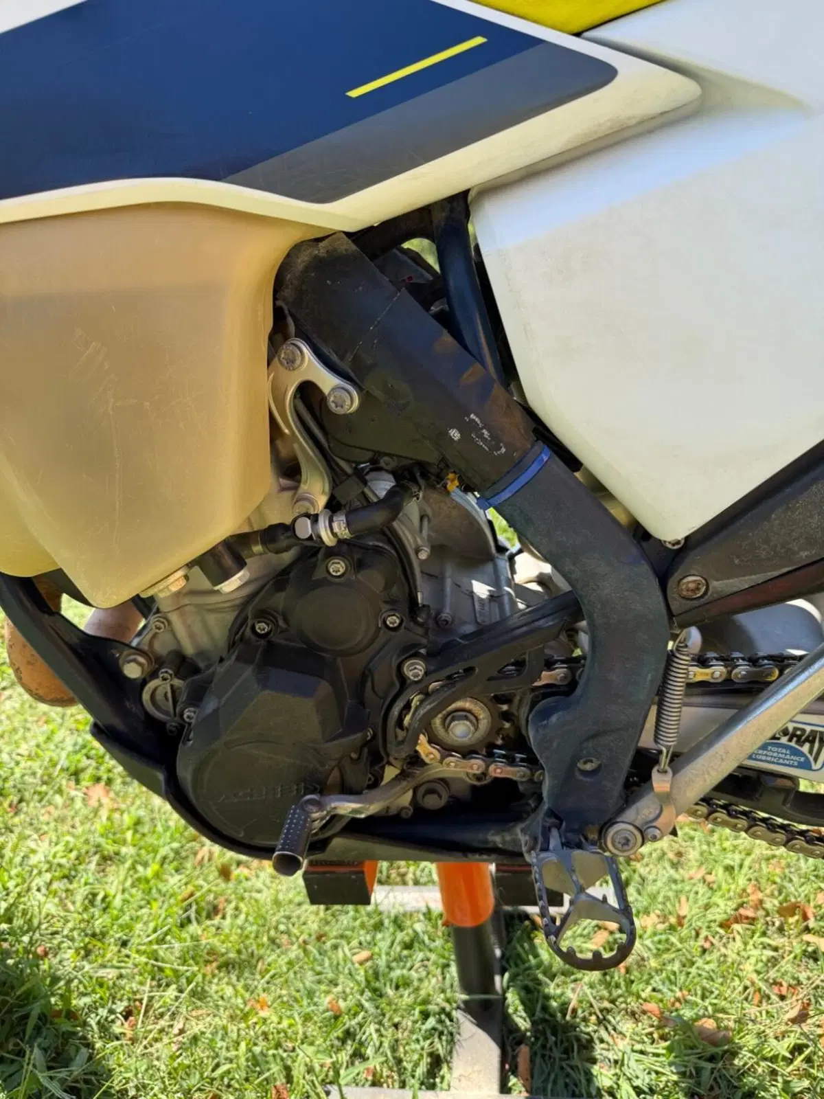 Husqvarna FE 250 (2021) (5)