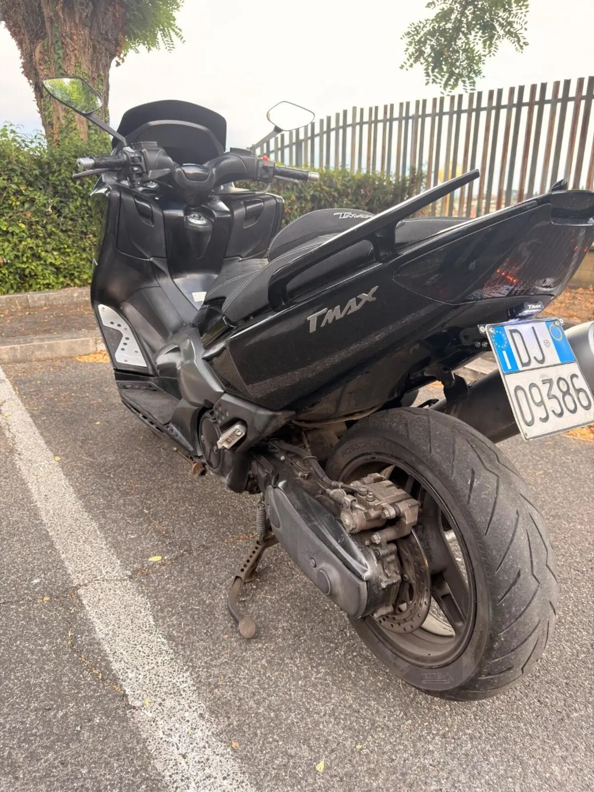 Yamaha T-Max 500 (2008 - 12) (3)
