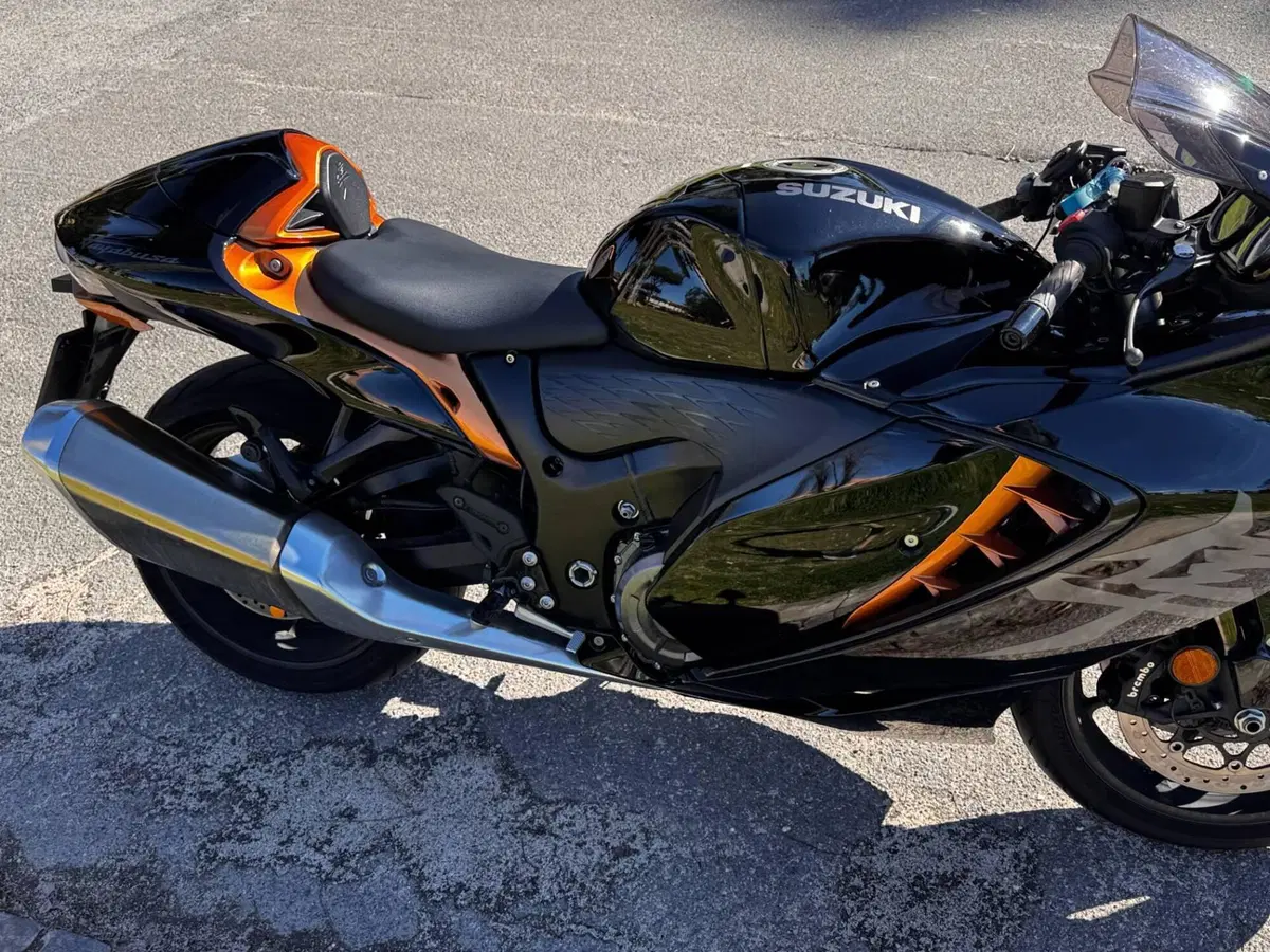 Suzuki GSX 1300 R Hayabusa (2021 - 24) (5)