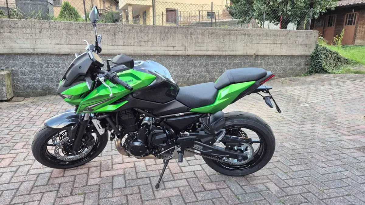 Kawasaki Z 650 Sport (2025 - 26)