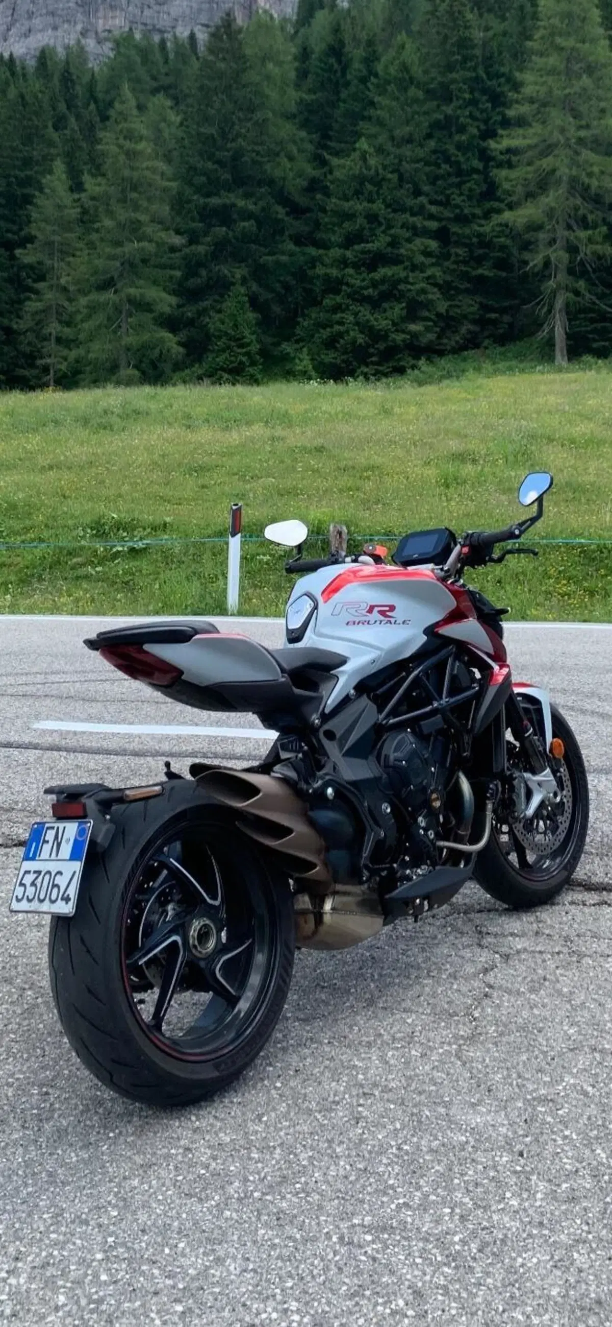 MV Agusta Brutale 800 RR (2021 - 25) (2)
