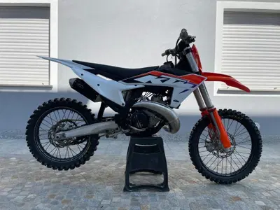 KTM 250 SX (2023) usata