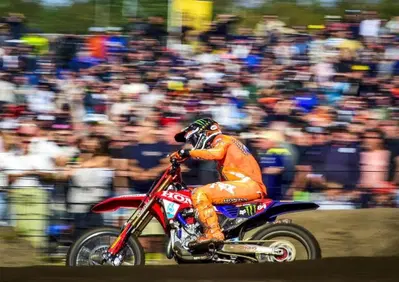 DopoGP MX: Herlings domina ad Arnhem, SEXTON in vacanza e l'MXGP, Tony e i test con Solva. DIRETTA ORE 20:30