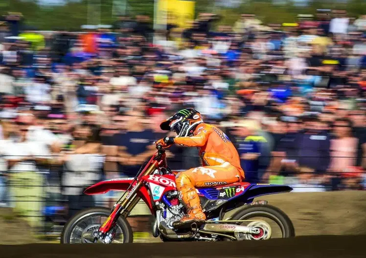 DopoGP MX: Herlings domina ad Arnhem, SEXTON in vacanza e l'MXGP, Tony e i test con Solva. [VIDEO]