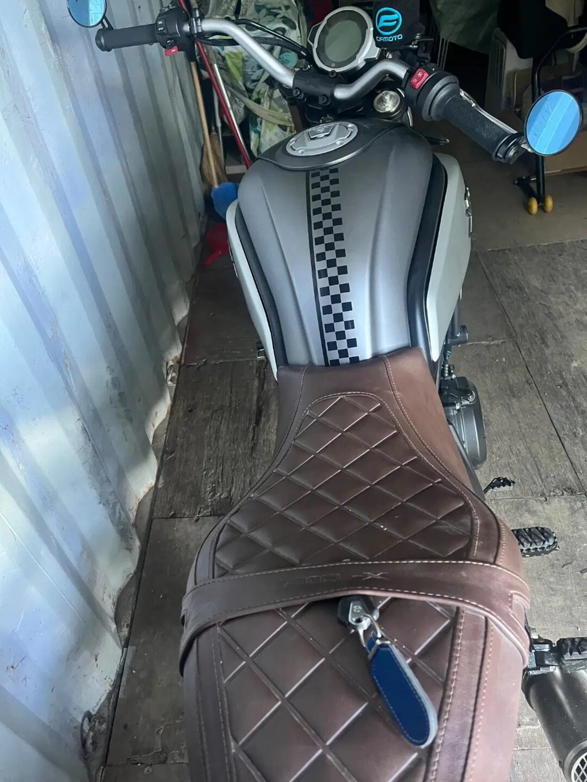 CFMOTO 700CL-X Heritage (2021 - 26) (2)