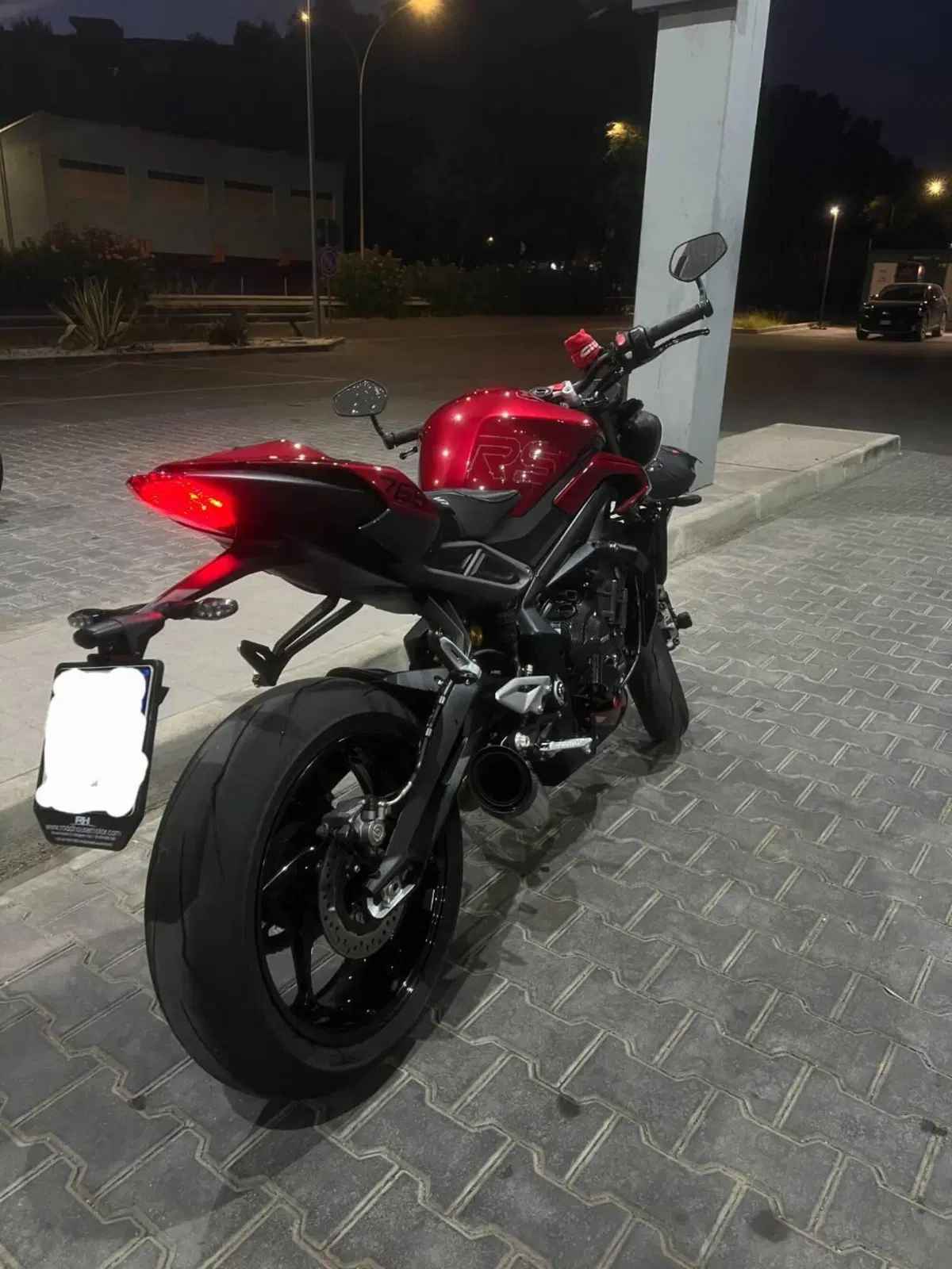 Triumph Street Triple 765 RS (2023 - 26) (2)