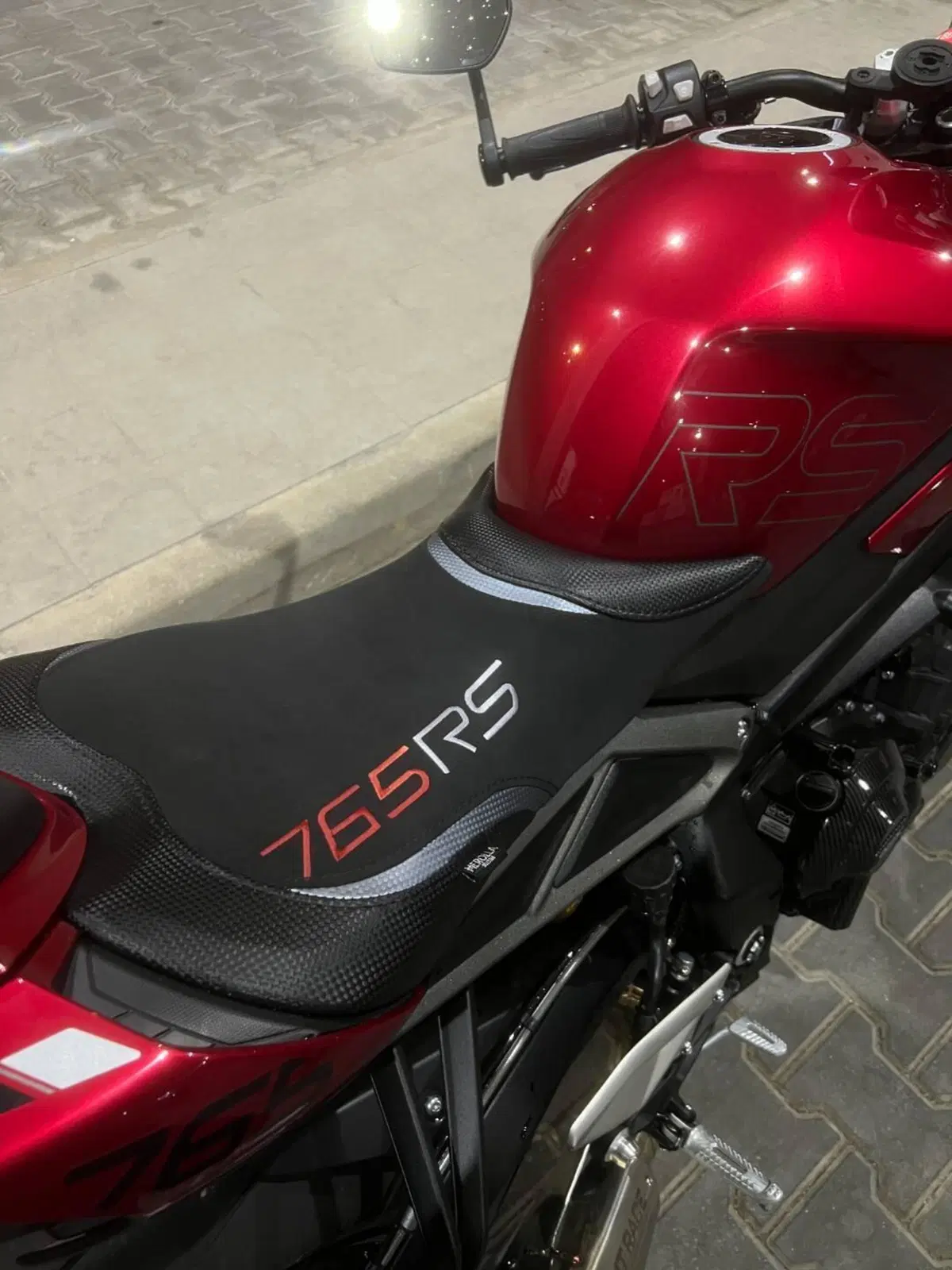 Triumph Street Triple 765 RS (2023 - 26) (4)