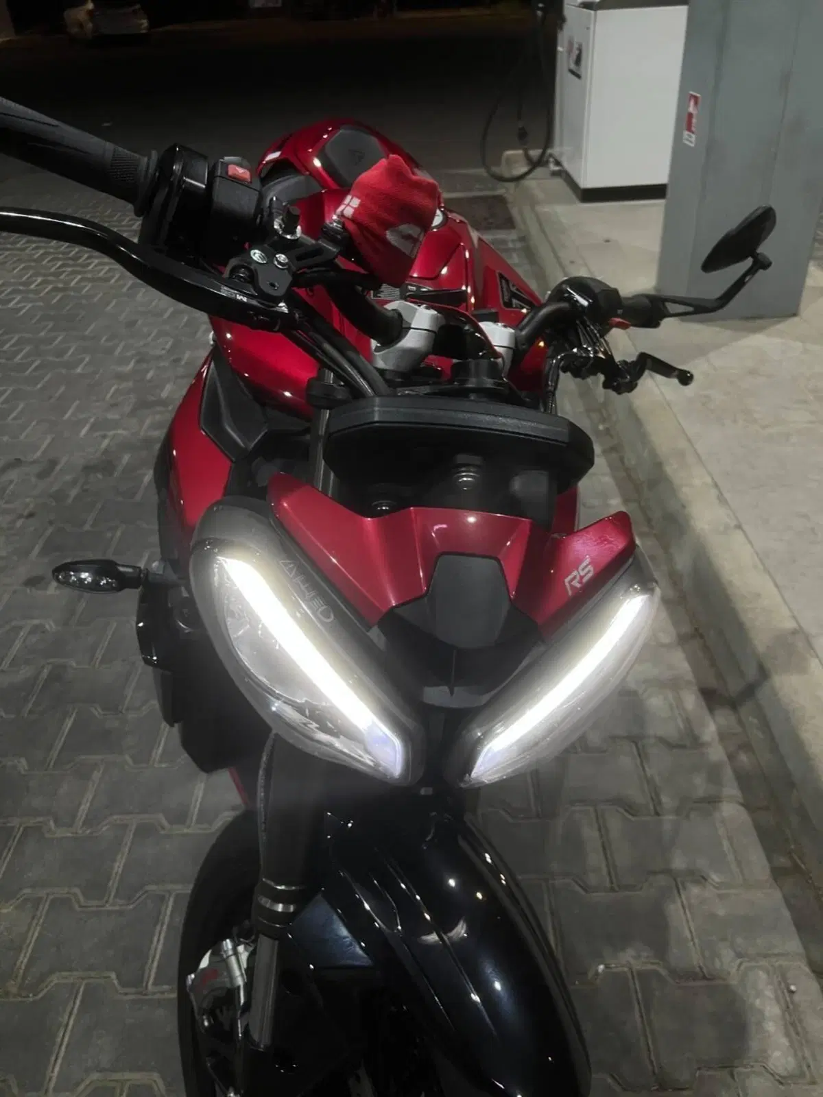 Triumph Street Triple 765 RS (2023 - 26) (5)