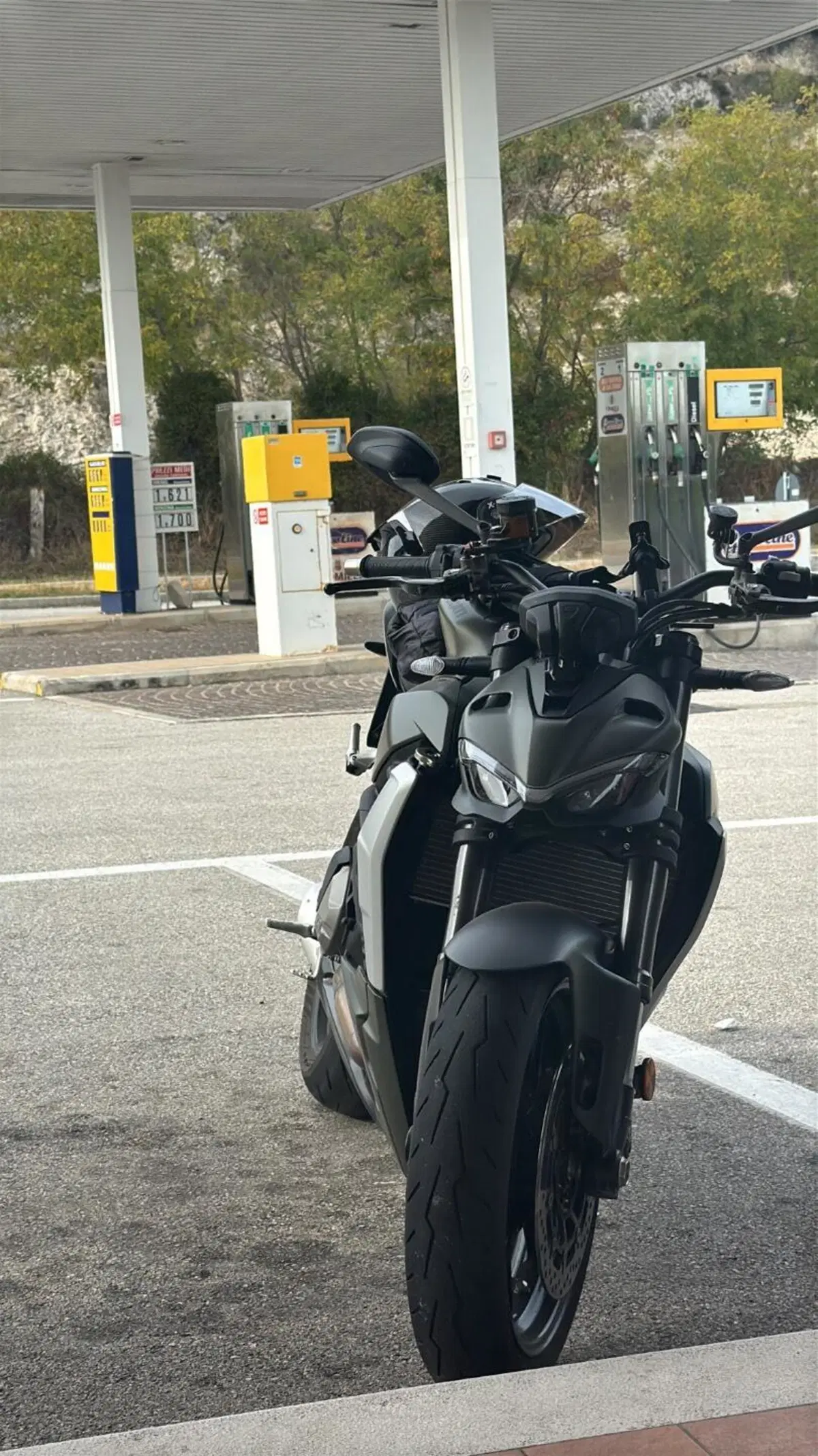 Ducati Streetfighter V2 (2022 - 24) (8)