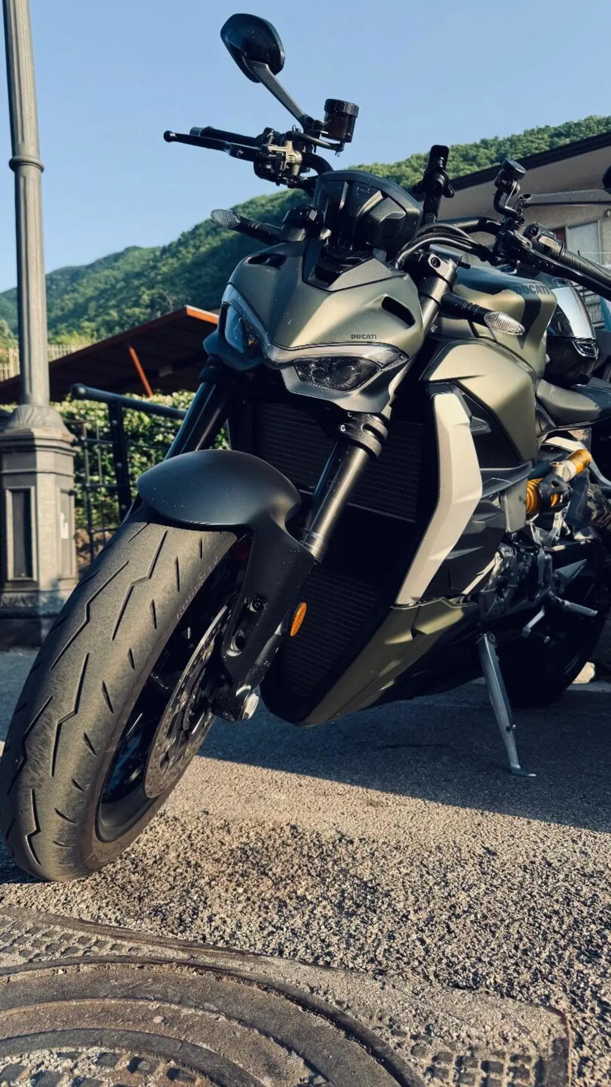Ducati Streetfighter V2 (2022 - 24) (11)