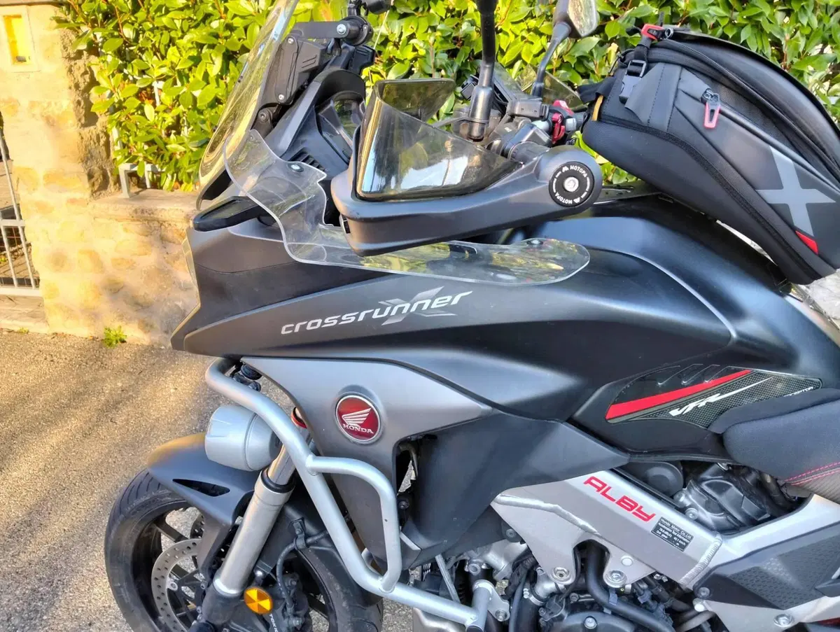 Honda Crossrunner Travel Edition ABS (2015 - 18) (8)
