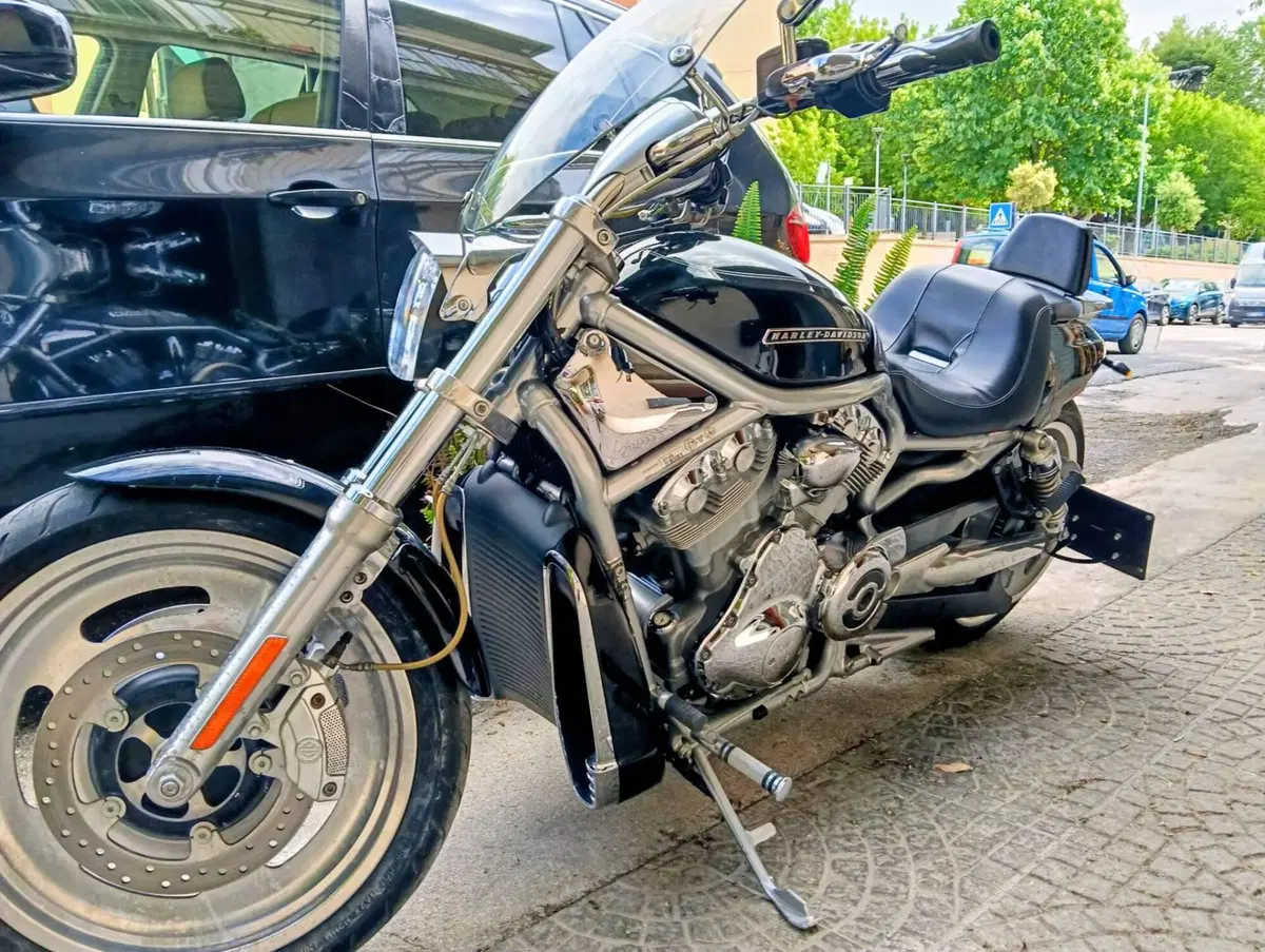 Harley-Davidson 1130 V-Rod (2007) - VRSCAW (2)
