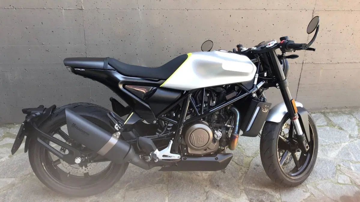 Husqvarna Vitpilen 701 (2018 - 19) (2)