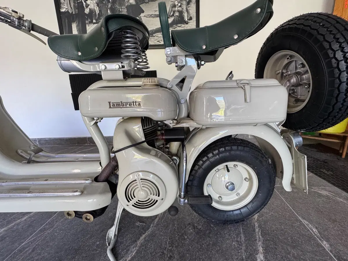 Innocenti Lambretta 150 d (2)