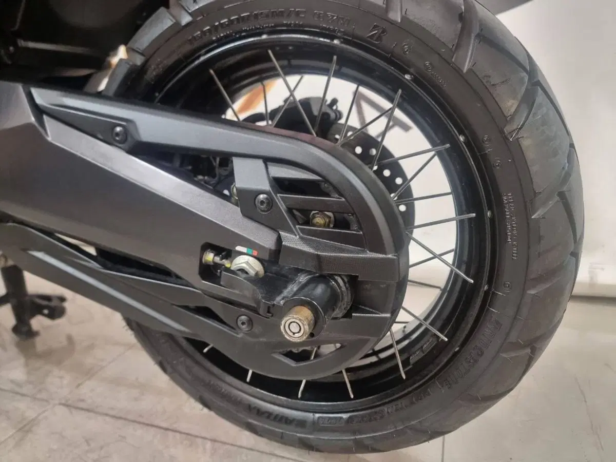 Honda X-ADV 750 DCT (2021 - 24) (5)