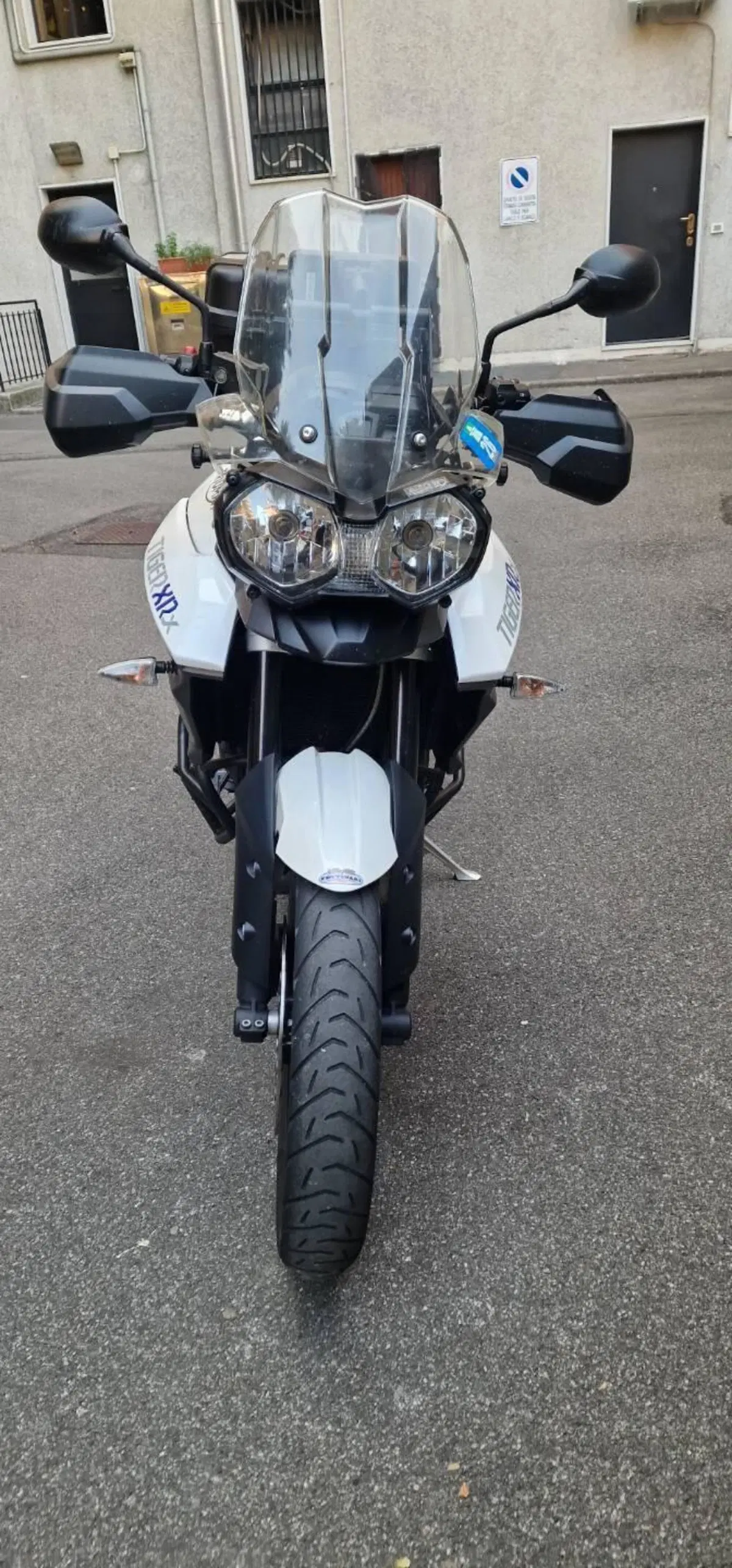 Triumph Tiger 800 XRx (2015 - 17) (3)