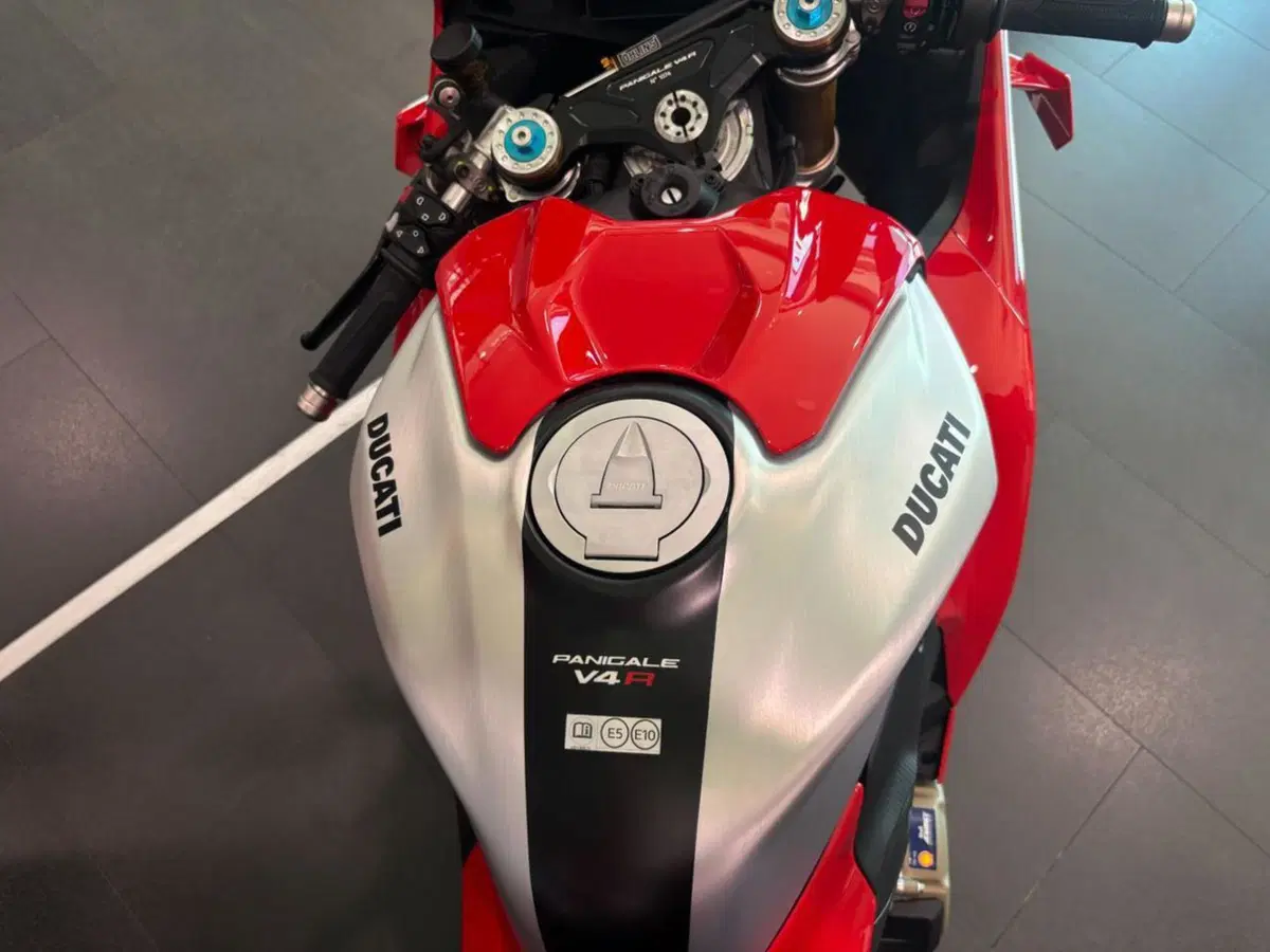 Ducati Panigale V4 R (2026) (7)