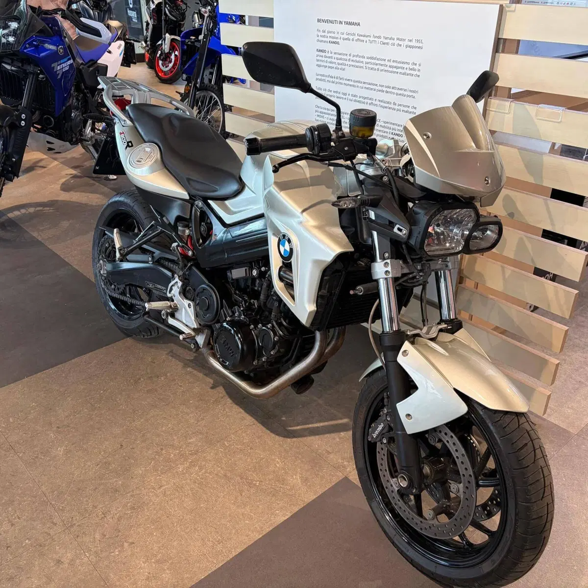 Bmw F 800 R (2012 - 14) (6)