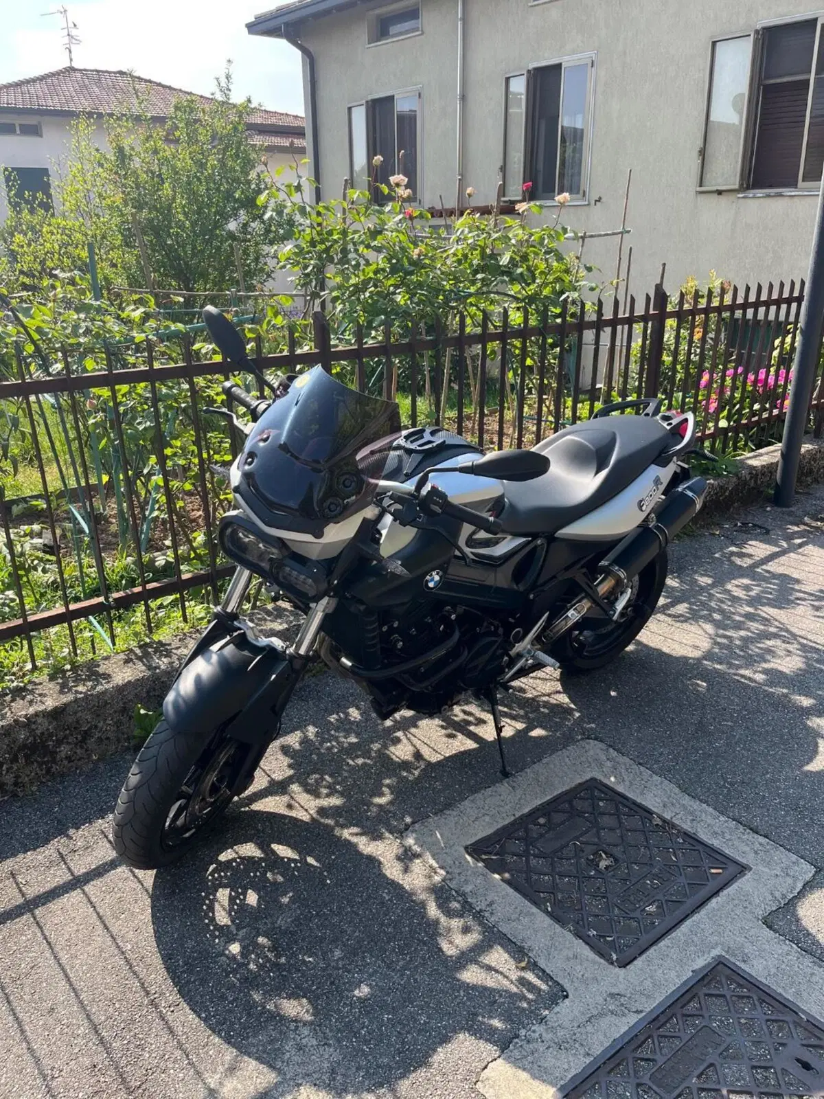 Bmw F 800 R (2009 - 11) (3)
