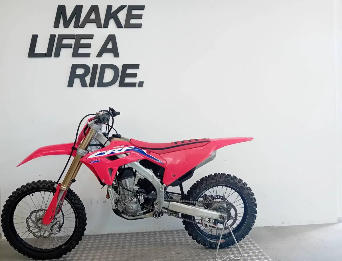 Honda CRF 450R (2022) (2)