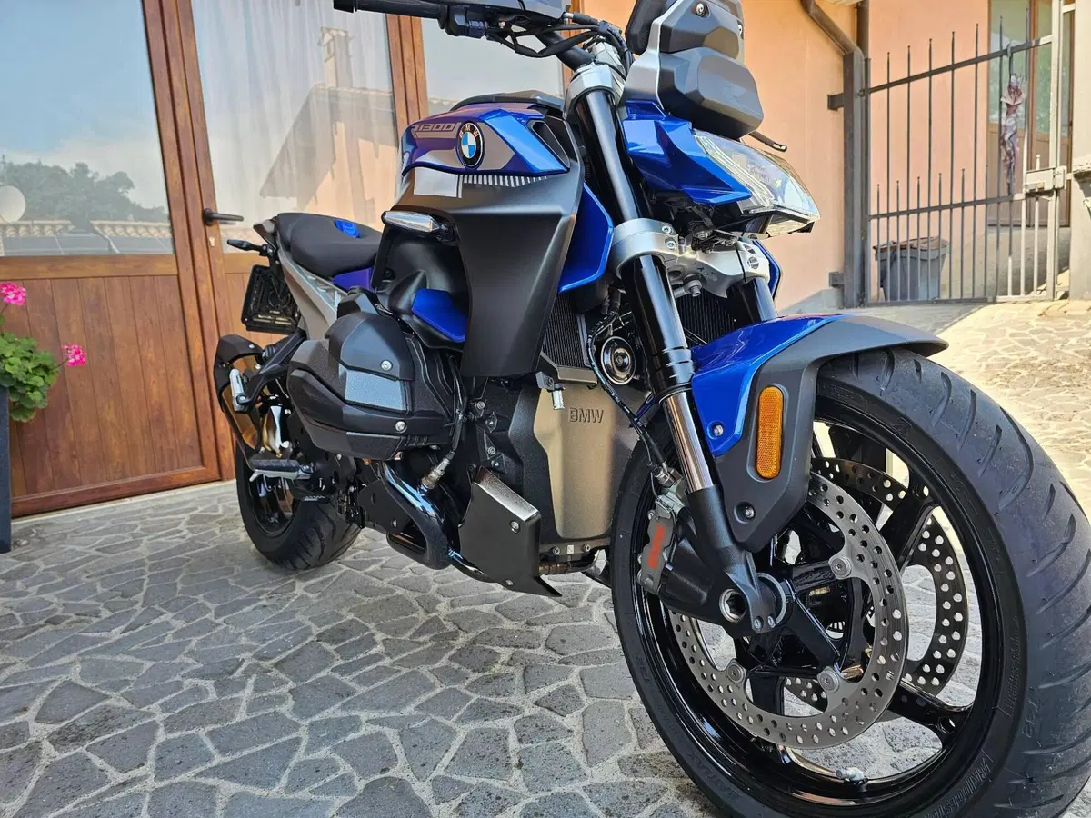 Bmw R 1300 R (2026 - 27) (11)
