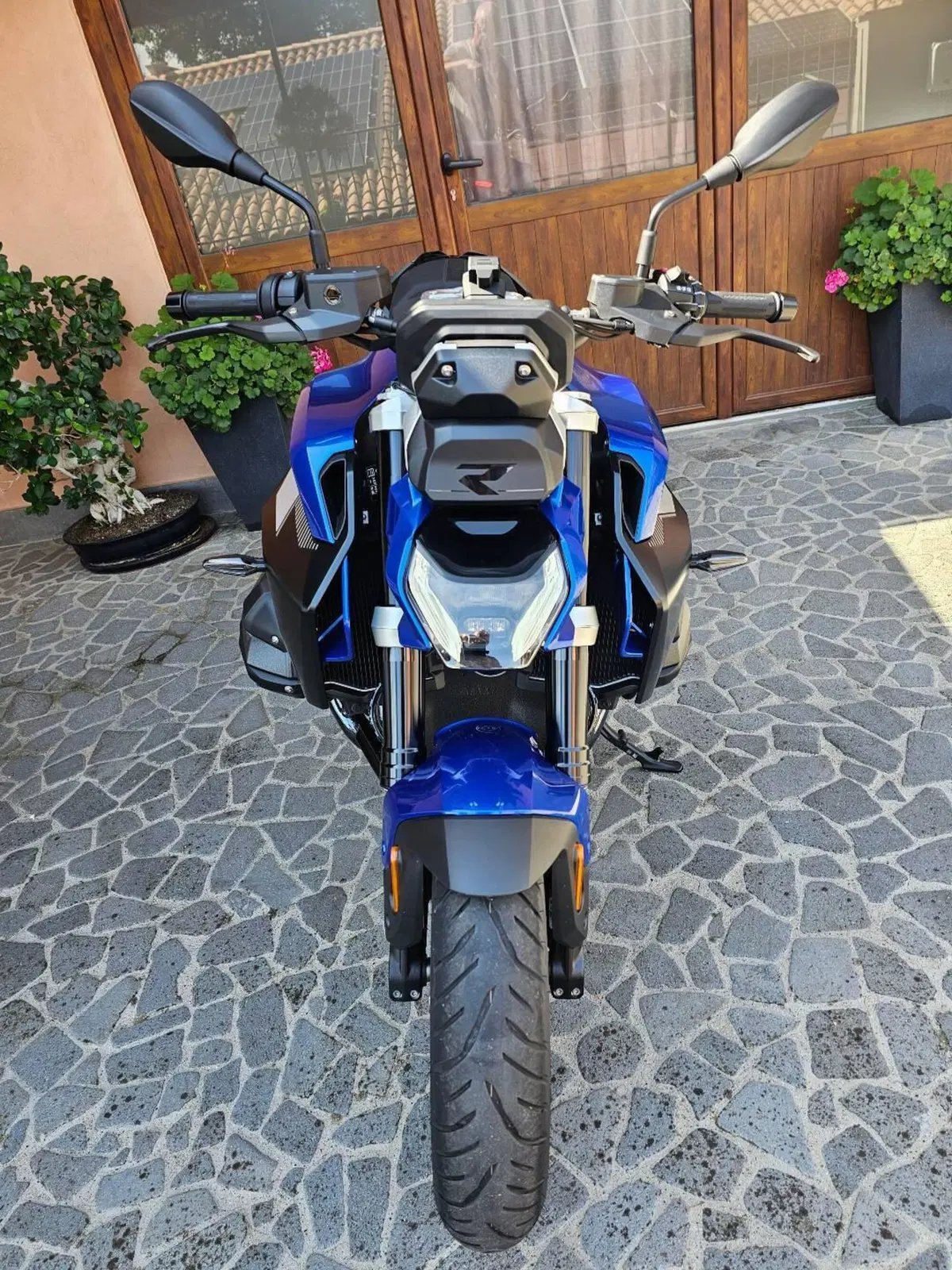 Bmw R 1300 R (2026 - 27) (9)