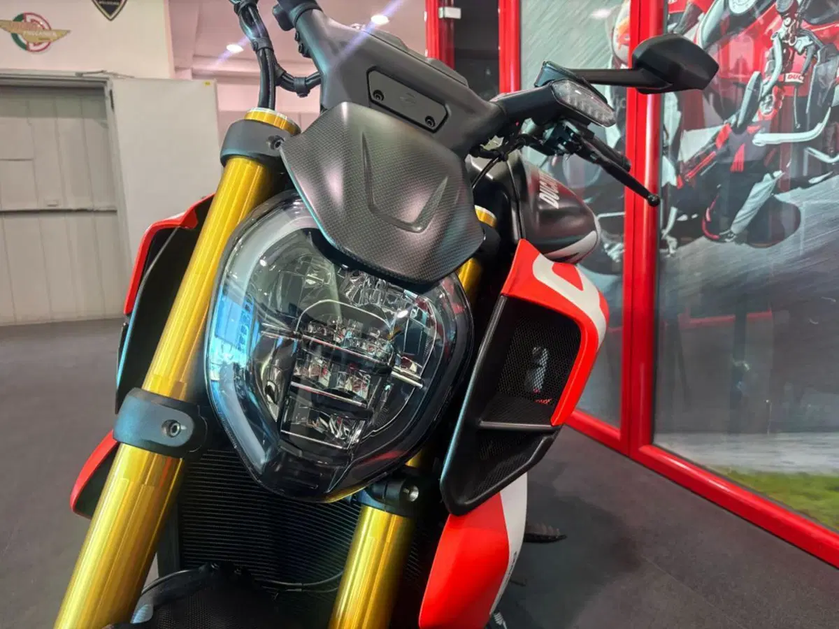 Ducati Diavel V4 RS (2026) (3)