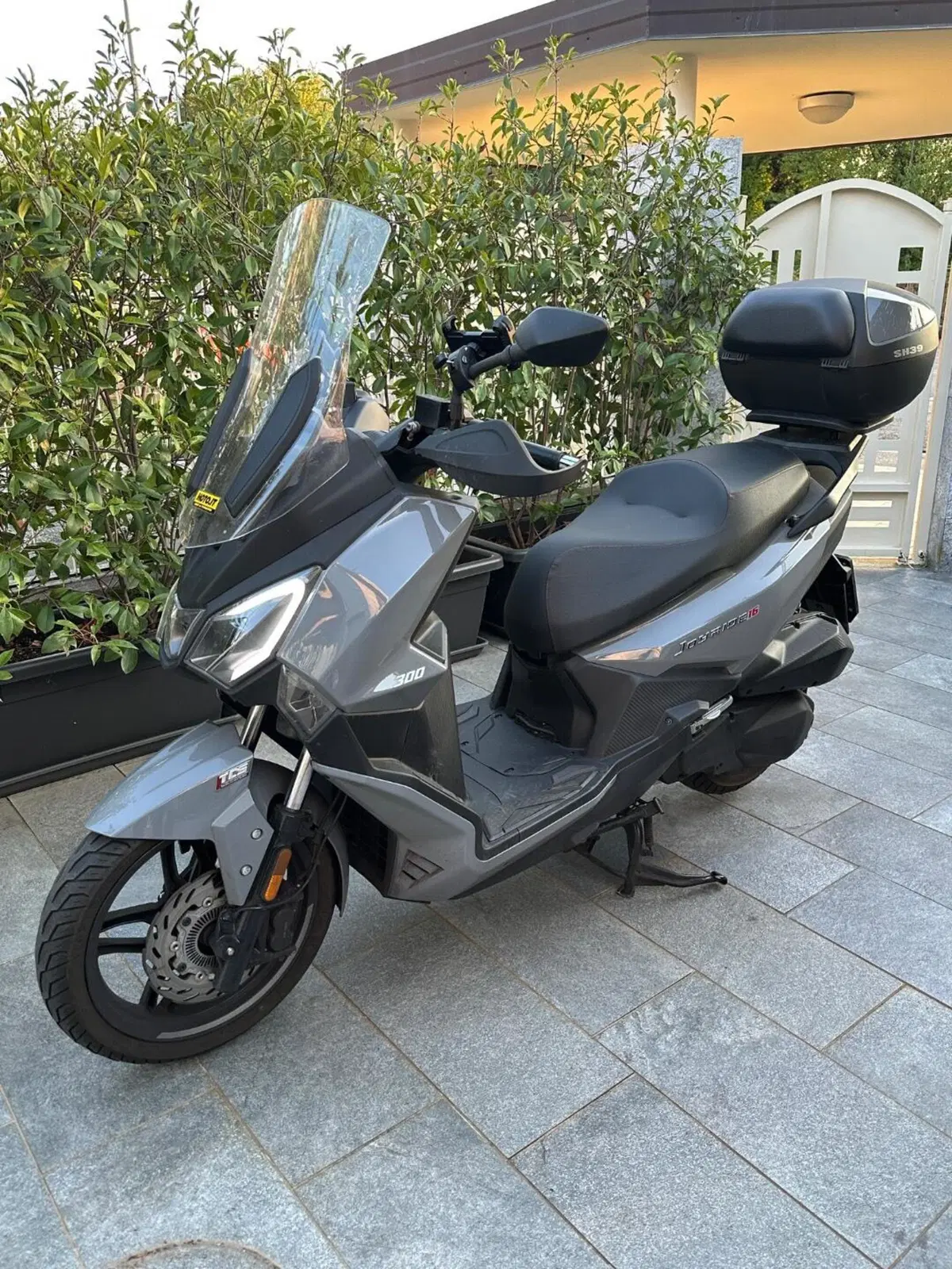 Sym Joyride 300 (2025)