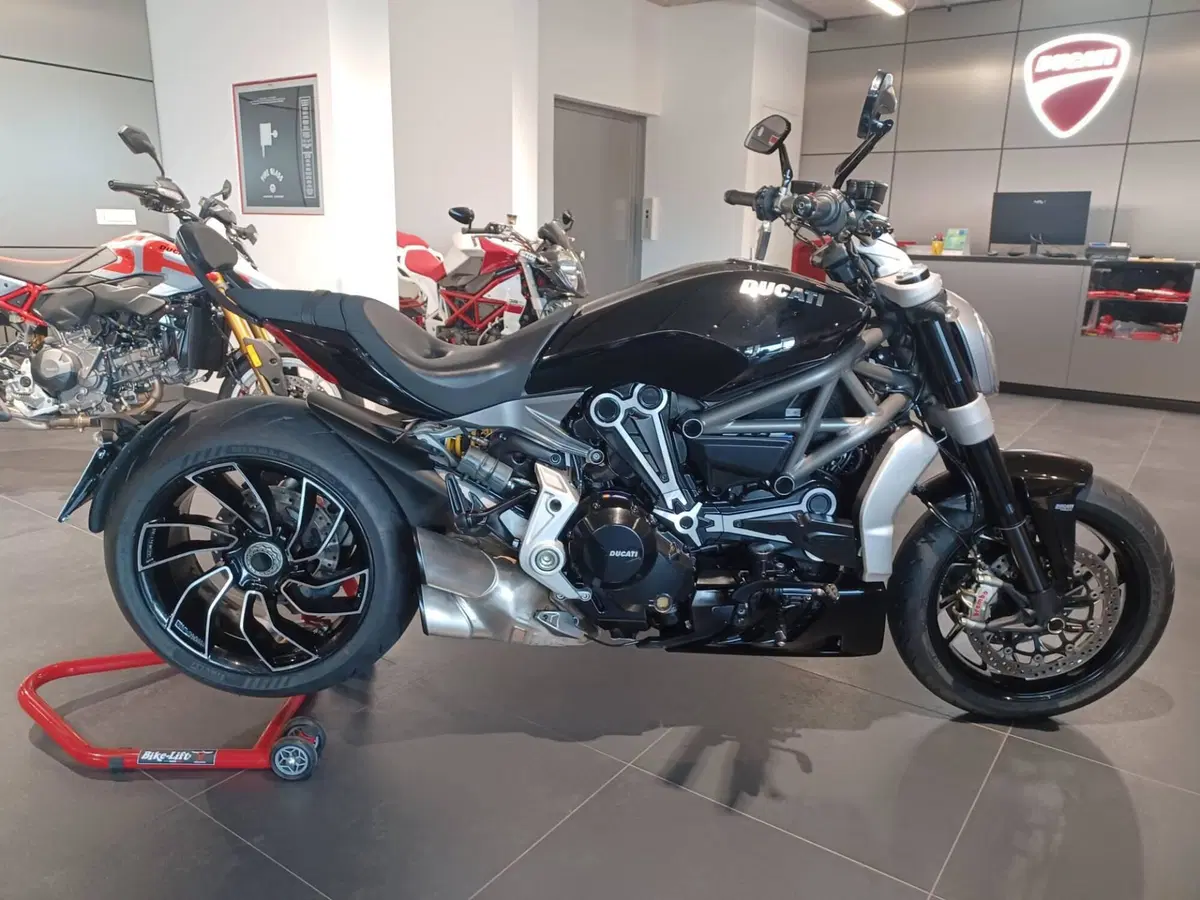 Ducati XDiavel 1262 S (2021 - 24) (2)